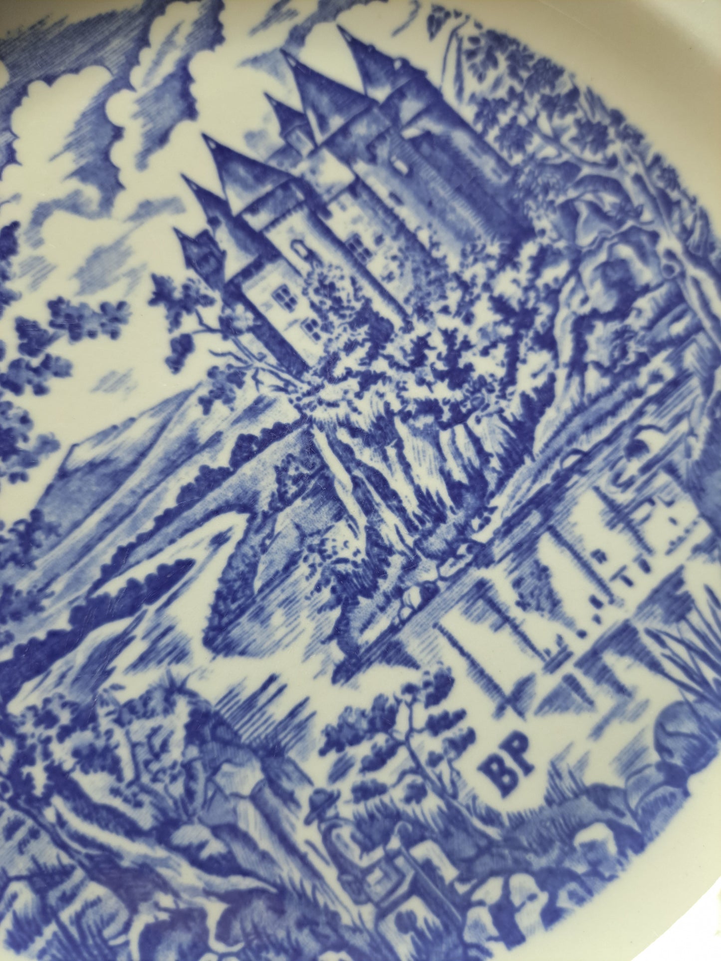 Talerze ozdobne Porcelana Pyroblan