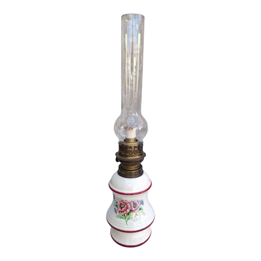 Lampa Naftowa z porcelanowym spodem